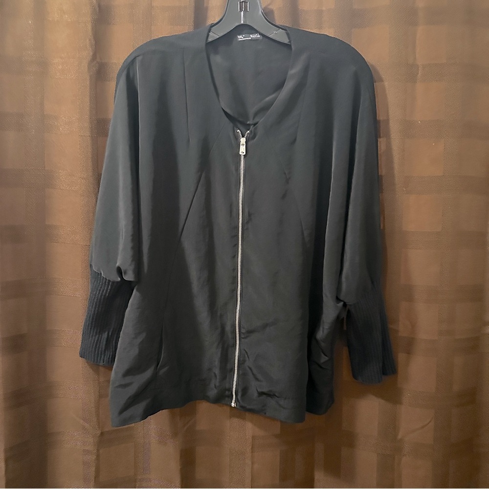Black ZARA Zip-Up JACKET with knit sleeves size medium